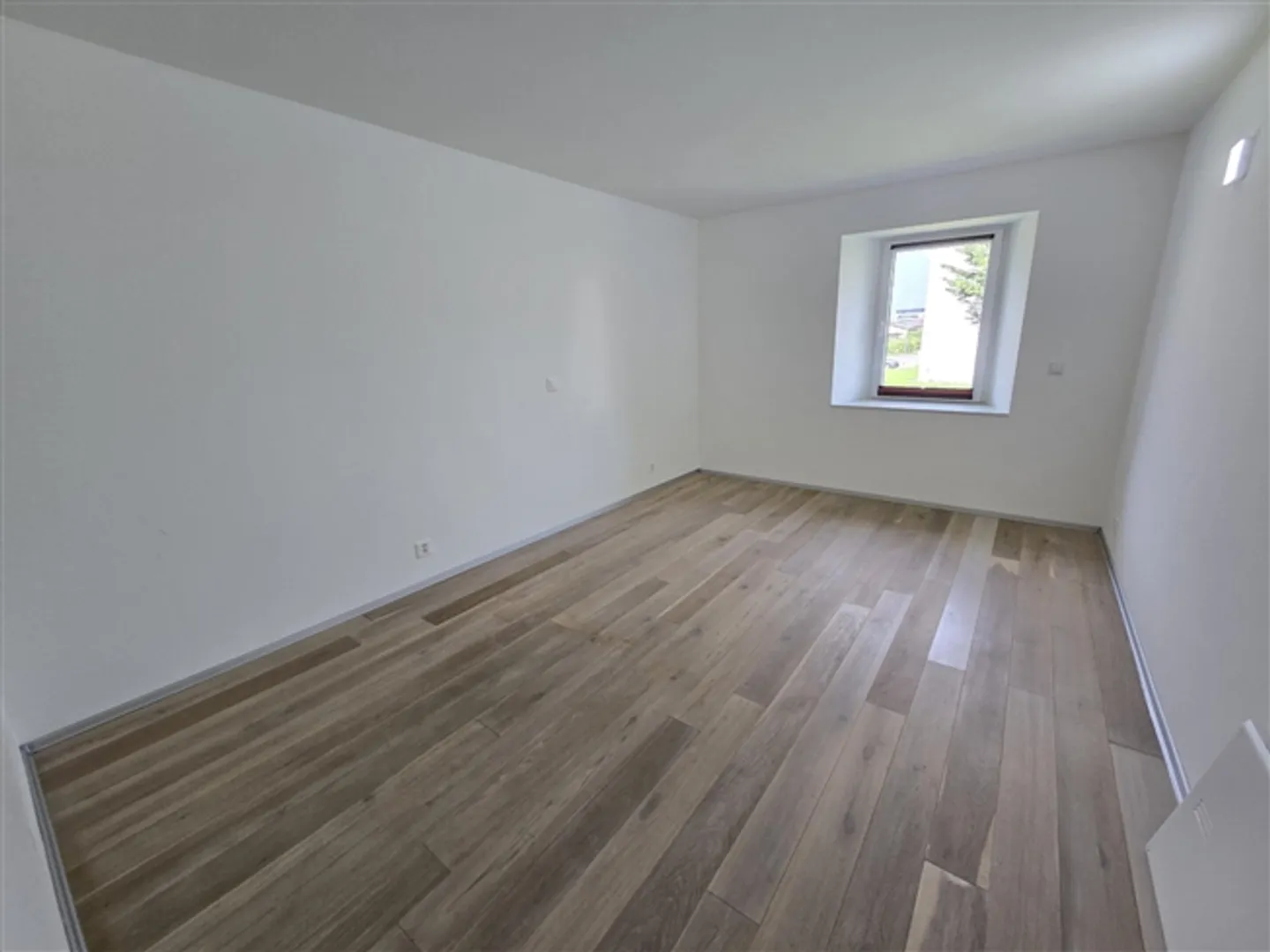 Magnifique appartement de 4,5 pièces avec caractère - Parking inclus - Photo 3 sur 5