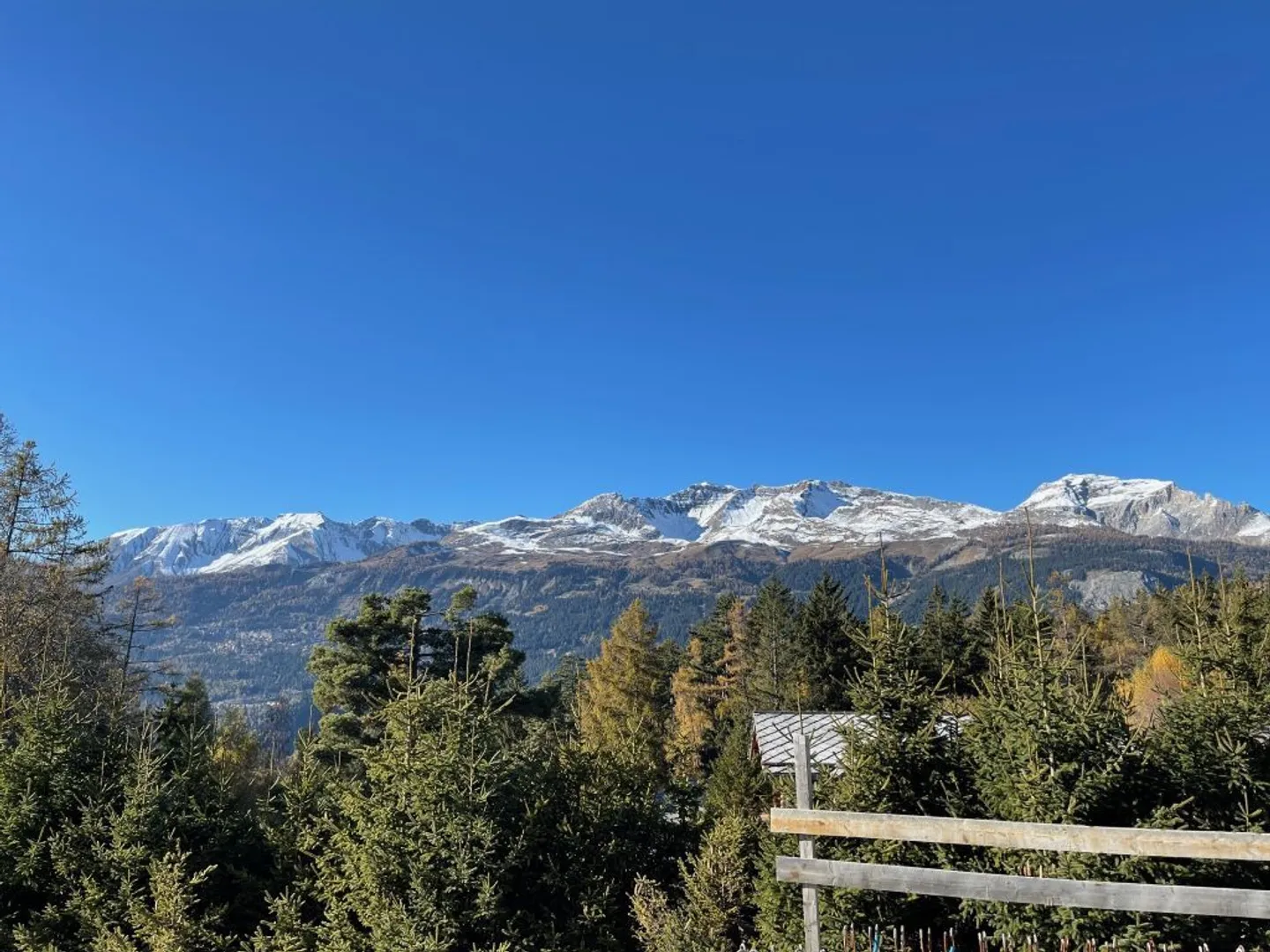 6031. Ihre zukünftige Residenz inmitten der Natur - Foto 1 von 13