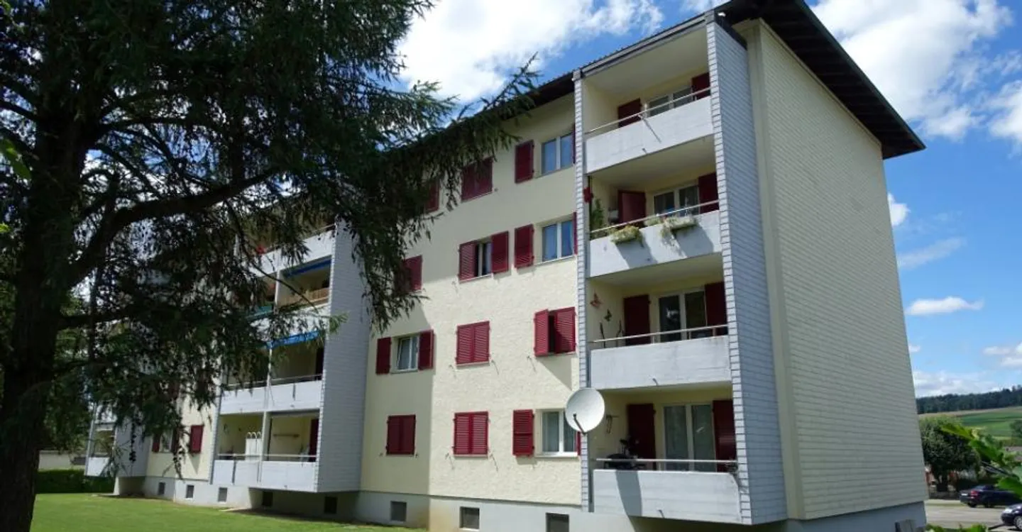 Appartement lumineux 4 pièces avec balcon - Photo 9 sur 16