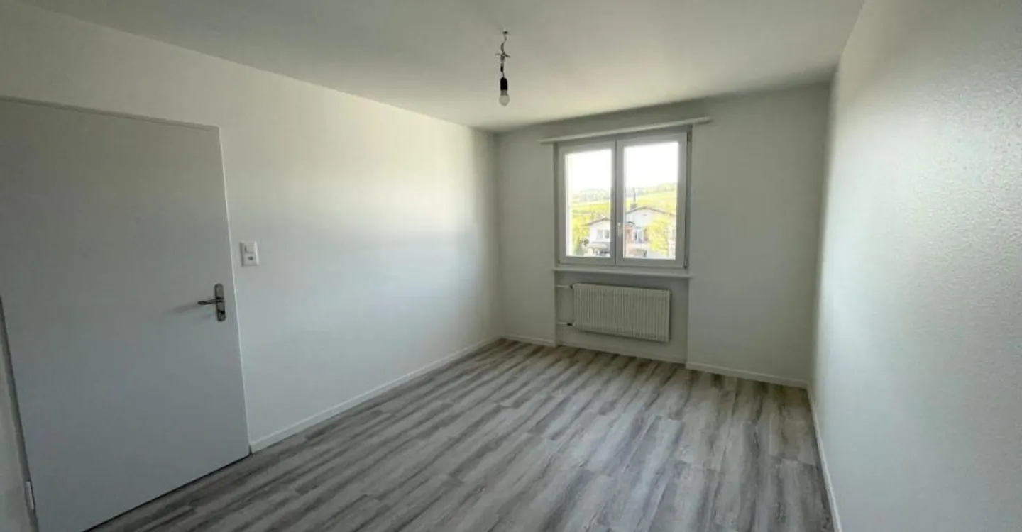 Appartement lumineux 4 pièces avec balcon - Photo 14 sur 16