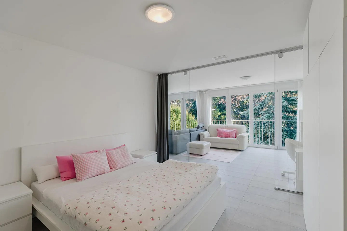 Tout très proche - Appartement 3.5 pièces au cœur de Wil - Photo 4 sur 13