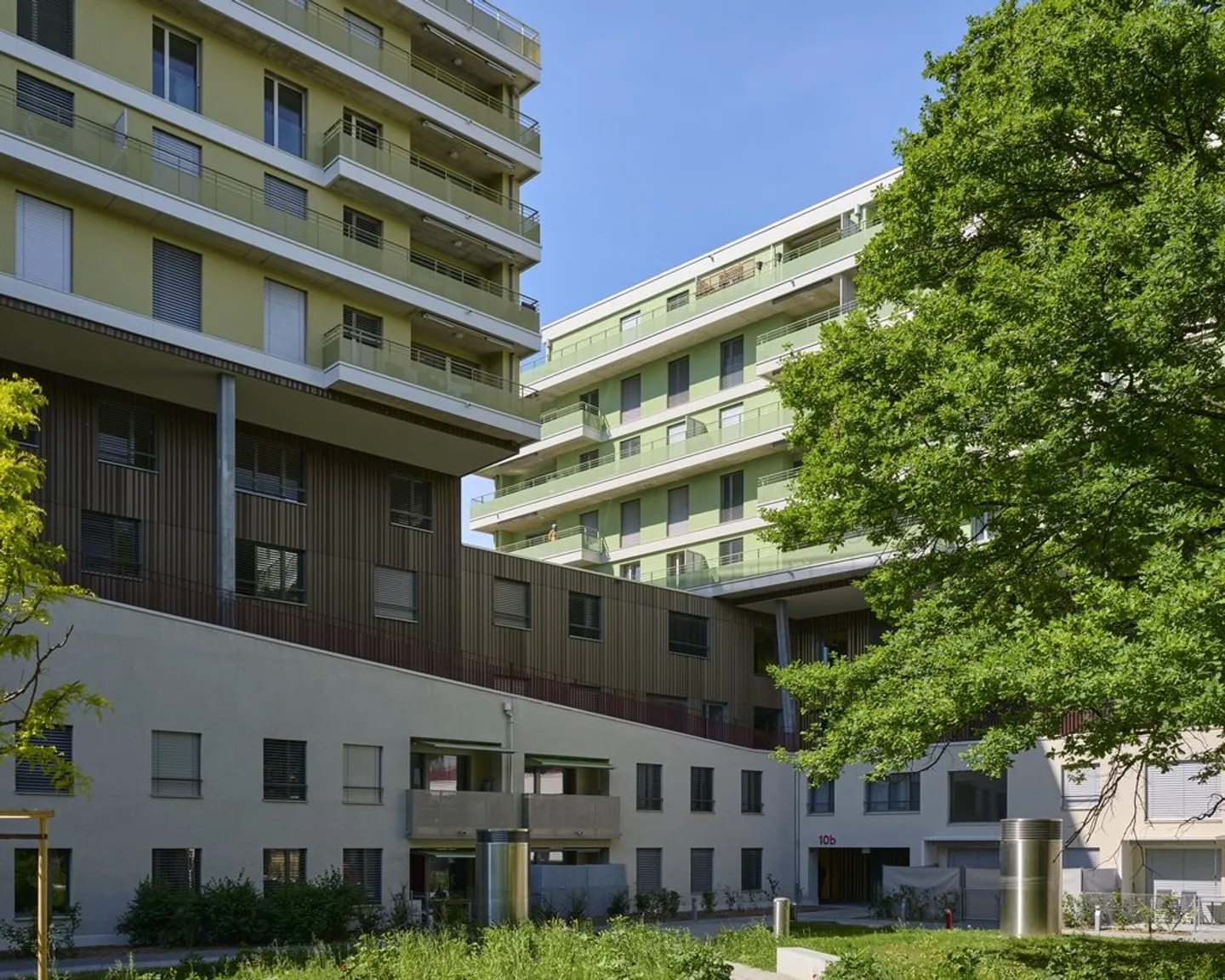 For rent without deposit - Modern accommodation close to the train station - Photo 1 of 1