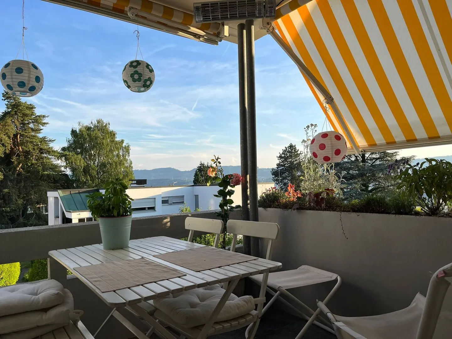 Appartamento arredato con vista lago - Foto 10 di 10