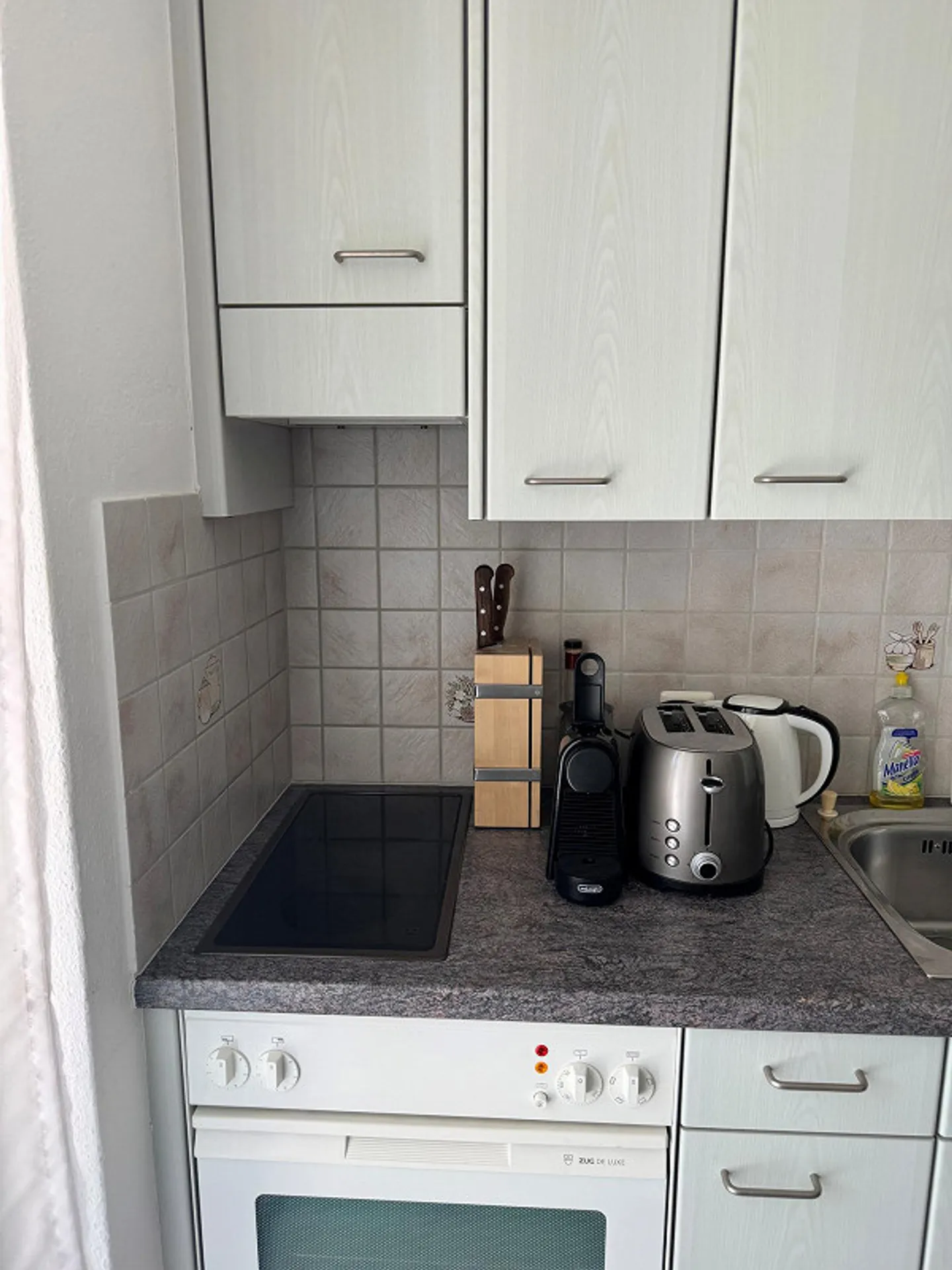 Charming 2-room apartment - Photo 2 of 6