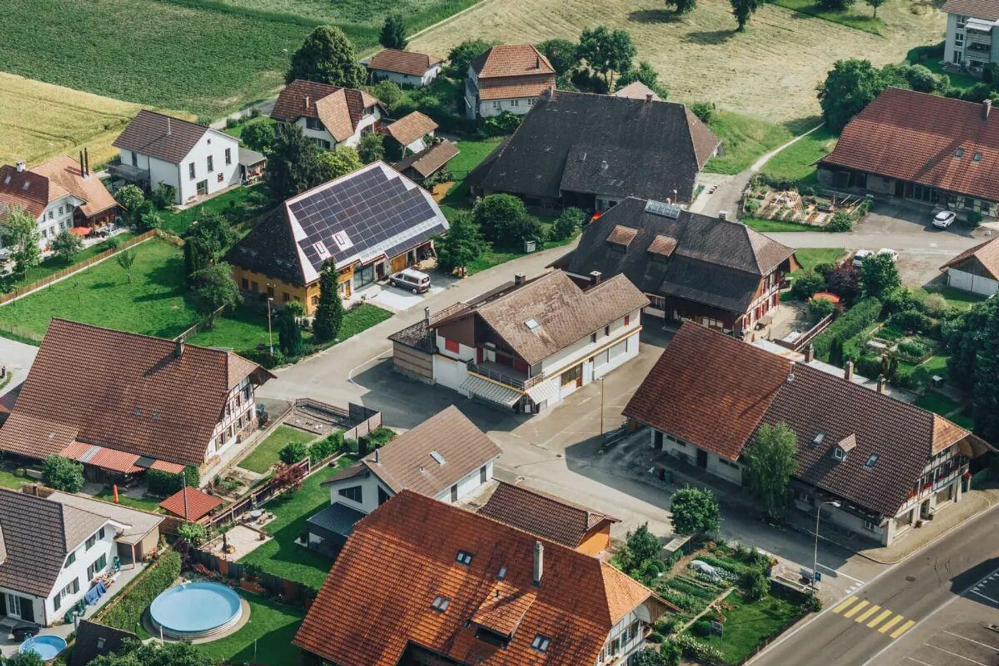 Land-Metzg Rickli: Edificio residenziale e commerciale a Bleienbach - Foto 2 di 13