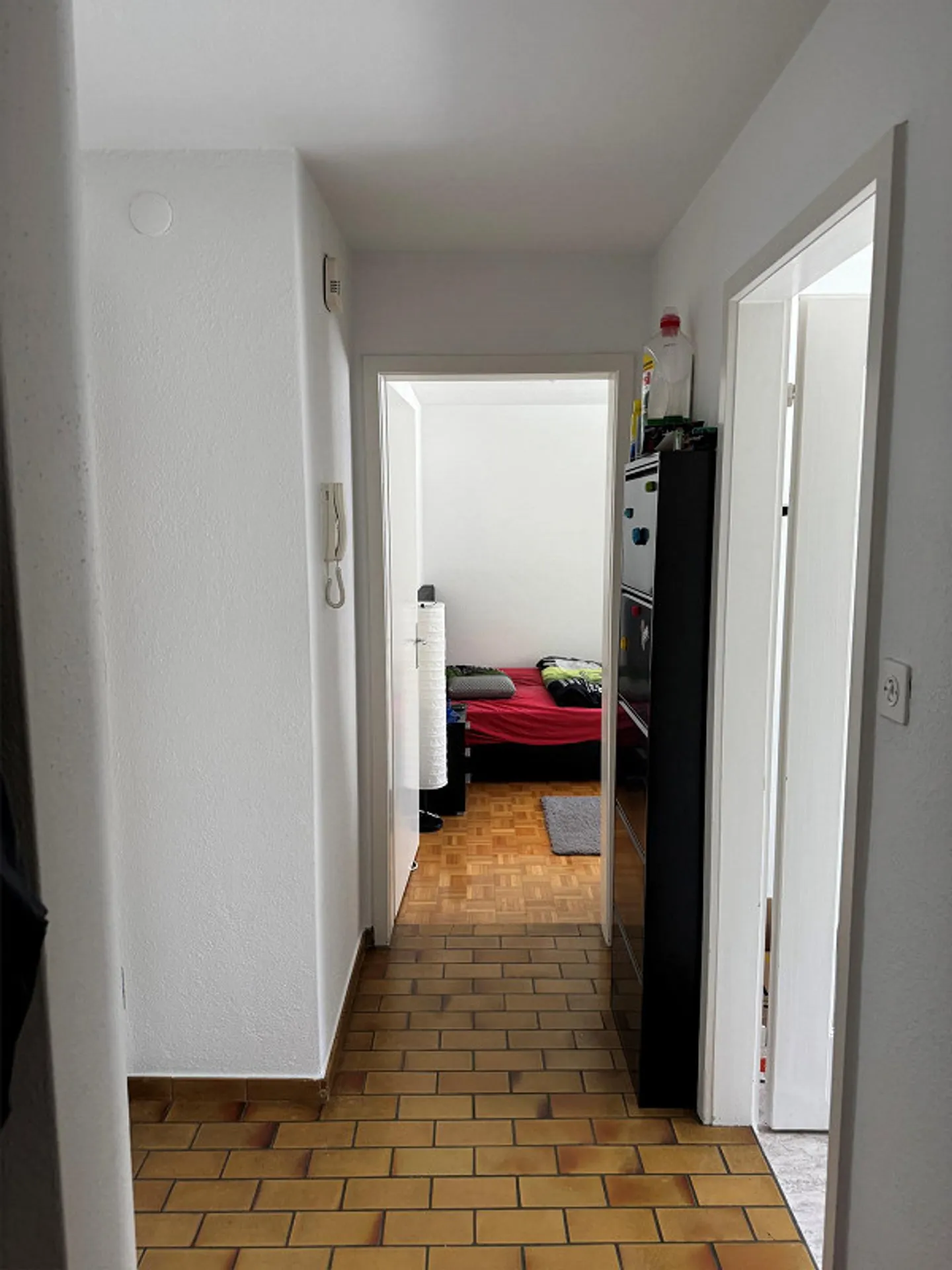 Charming 2-room apartment - Photo 5 of 6