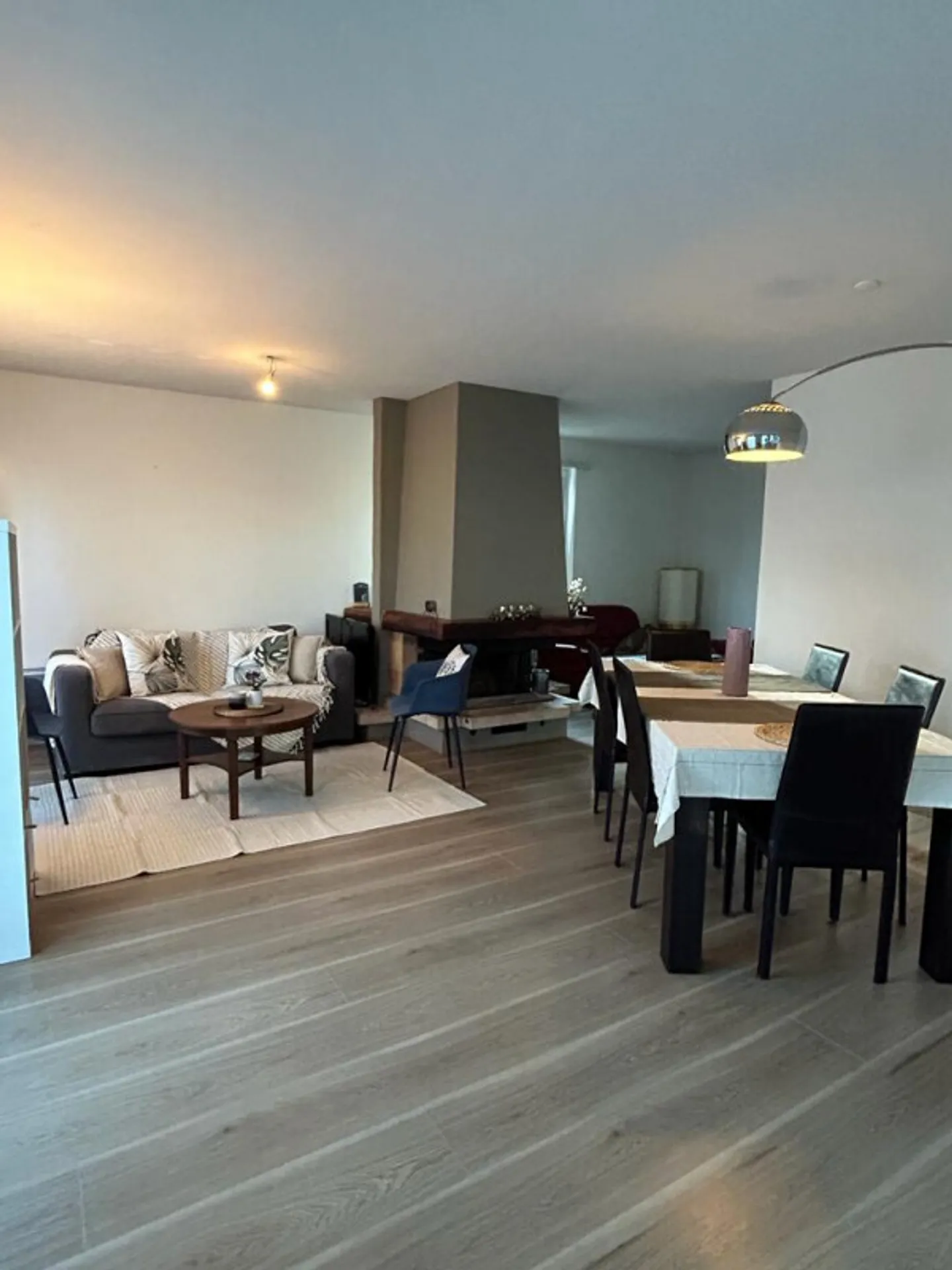 Furnished room for rent in a beautiful villa in the heart of Gland - Photo 5 of 12