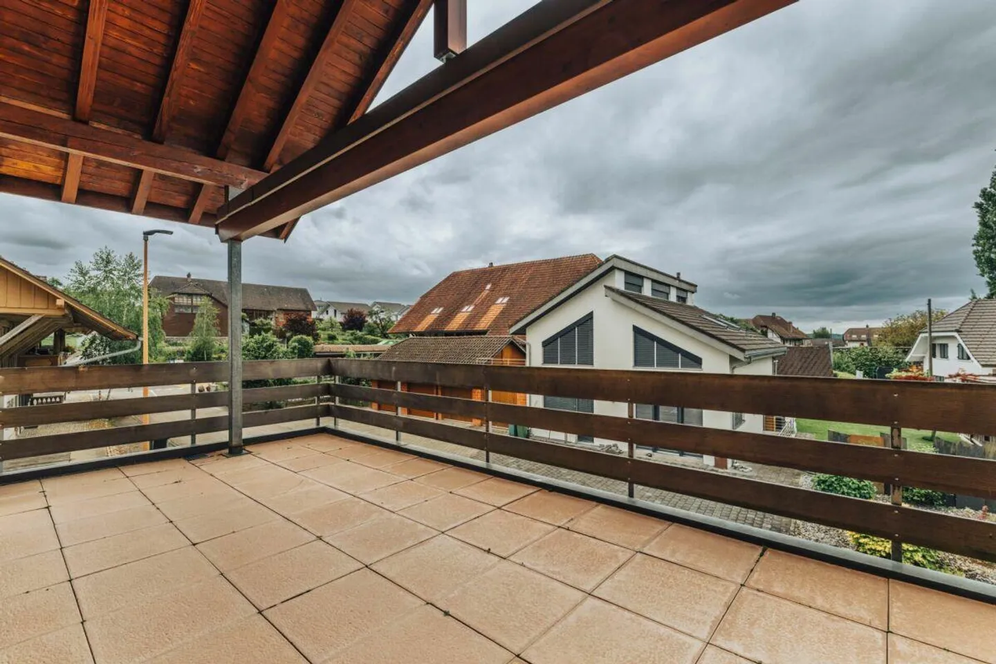 Land-Metzg Rickli: Edificio residenziale e commerciale a Bleienbach - Foto 10 di 13
