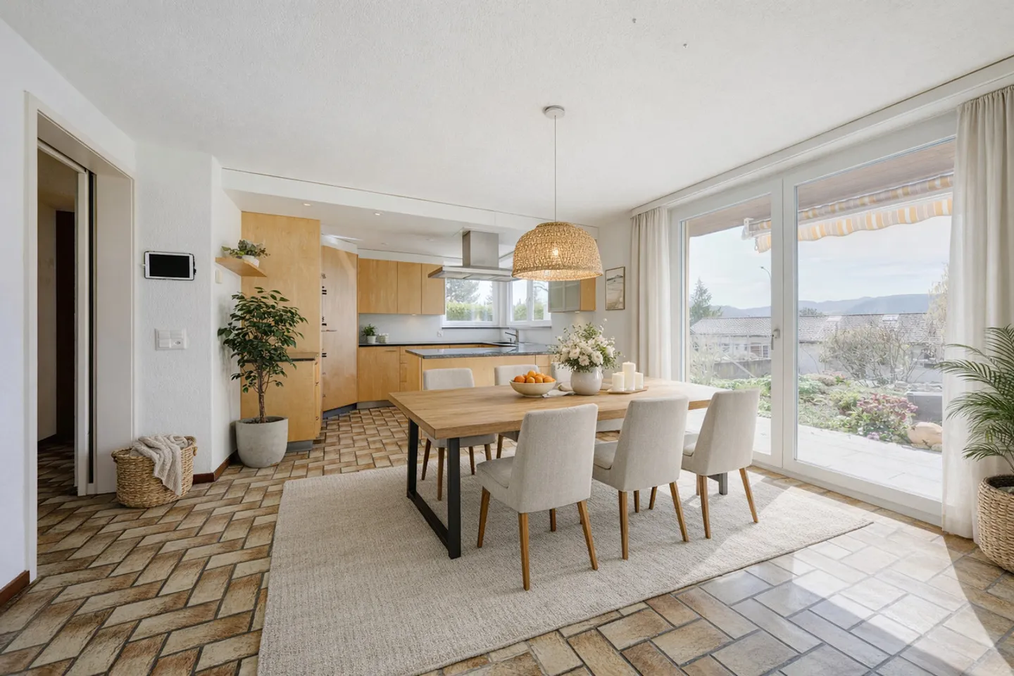 Living in the most beautiful location - Photo 3 of 12