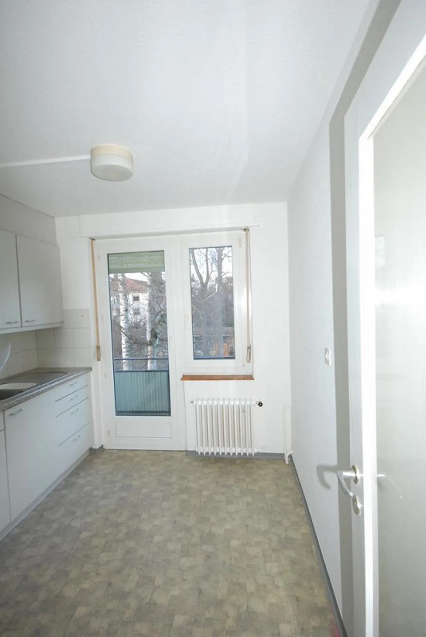 3-room apartment in a quiet location in Wallisellen - Photo 3 of 4