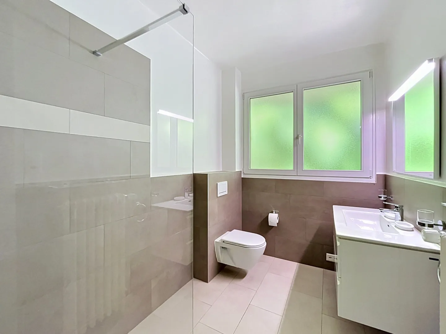 8-Zimmer-Haus - Foto 5 von 9