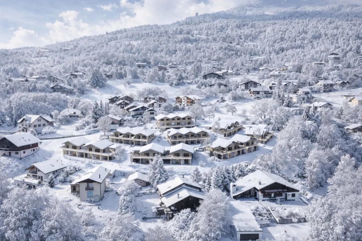 Chalet with Stunning Alpine Views - Photo 10 of 10