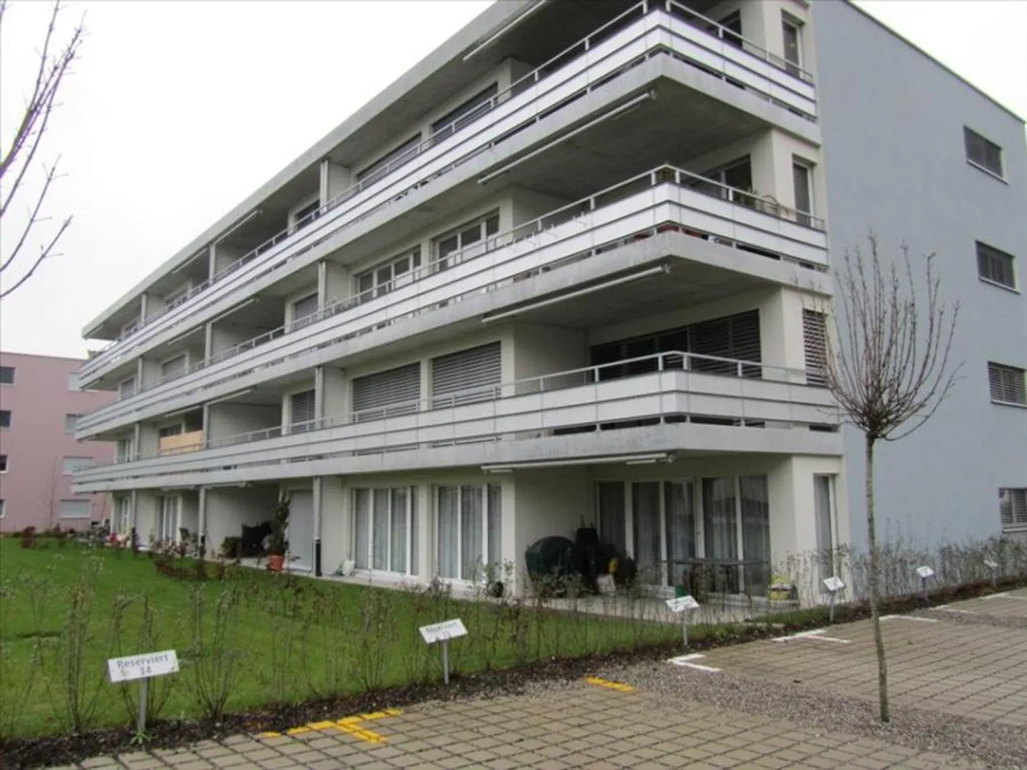 Living in Frauenfeld - modern and green! - Photo 1 of 9