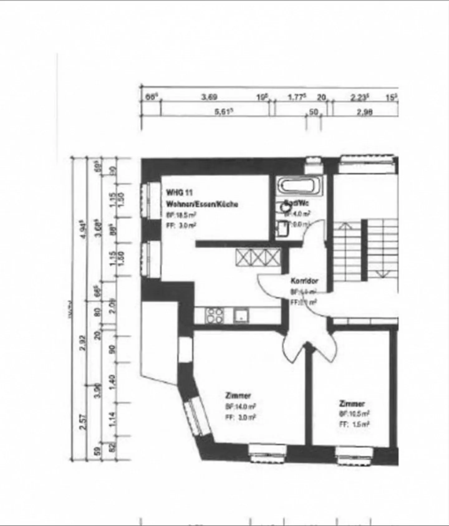 Bright 2.5-room apartment with balcony in the center - Photo 2 of 2