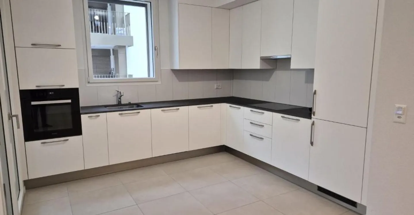 Berges 3 - 4.5 room apartment on the 3rd floor - Photo 3 of 8