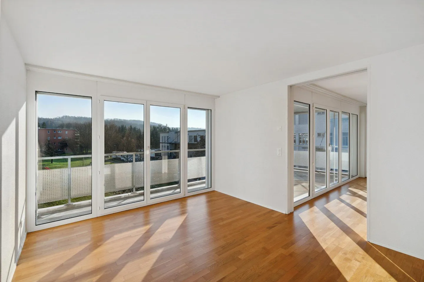 Living in Frauenfeld - modern and green! - Photo 6 of 9