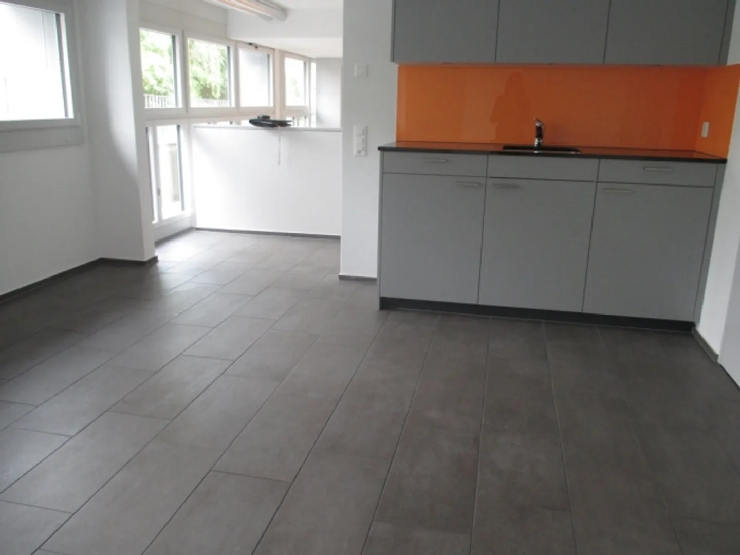 «Modernes, stilvolles Lokal» - Foto 6 von 7