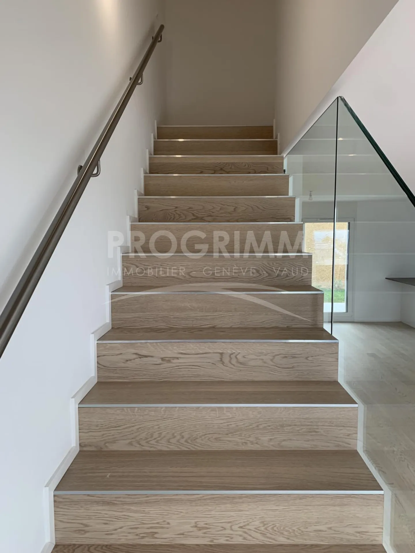 Nouvelle Villa avec Vue Lac - Photo 5 sur 10