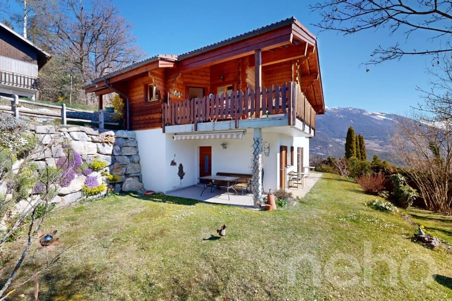 Chalet with Mountain Views - Photo 2 of 12