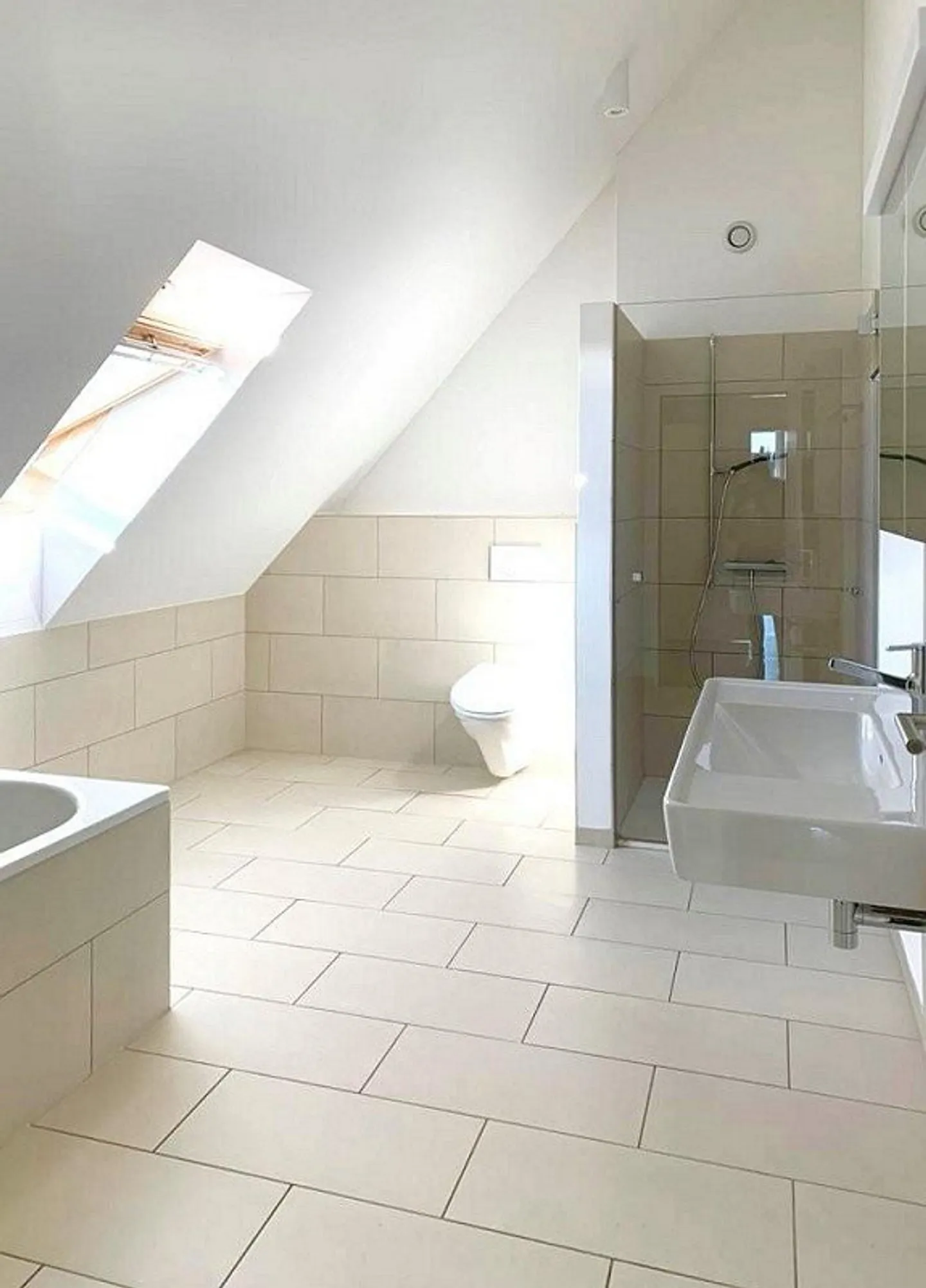 Moderne Wohnung in Ruhiger Lage - Foto 4 von 8