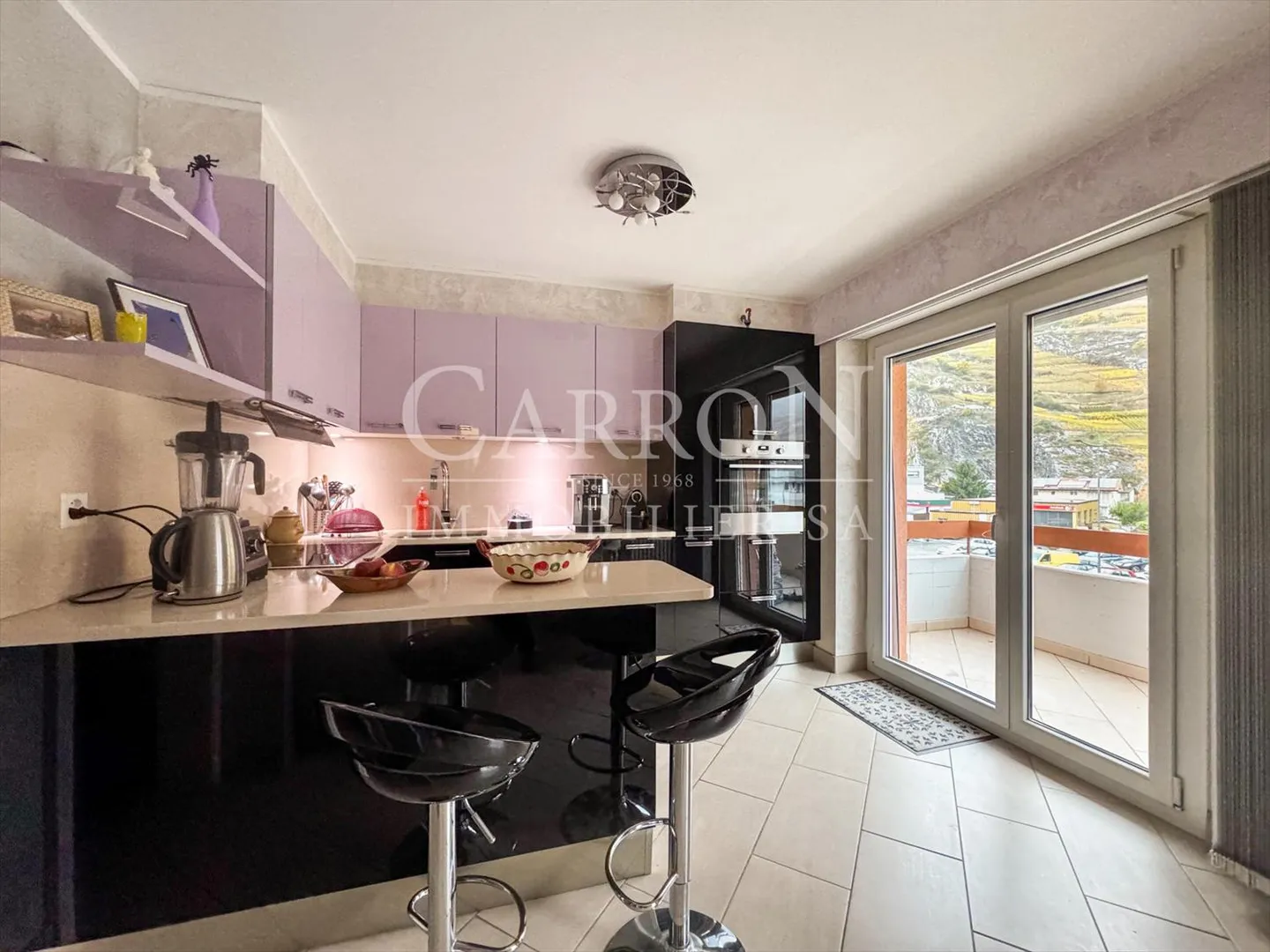 Large 3.5 room apartment in Ardon - With Mediterranean charm - Photo 3 of 10