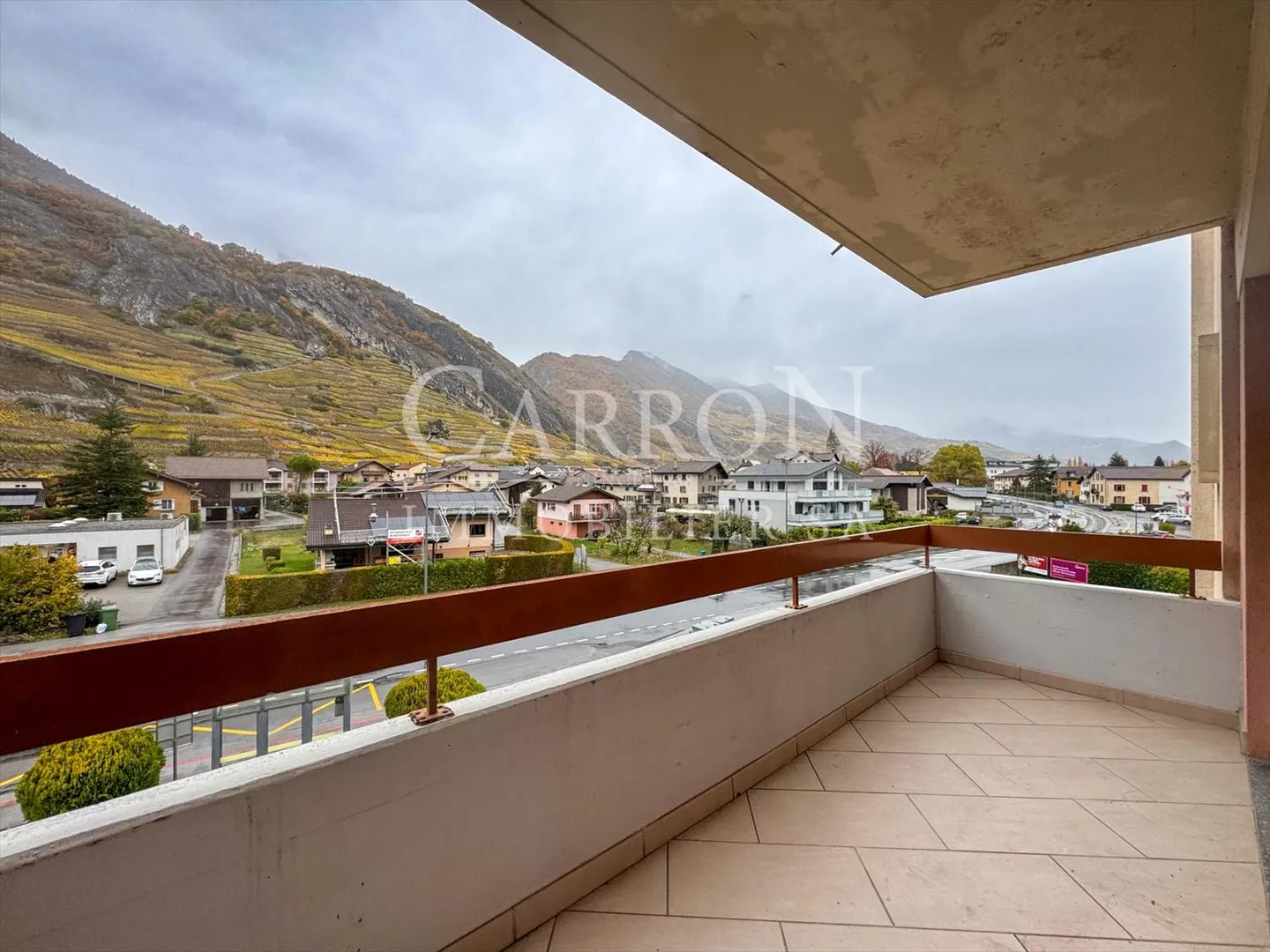 Large 3.5 room apartment in Ardon - With Mediterranean charm - Photo 9 of 10