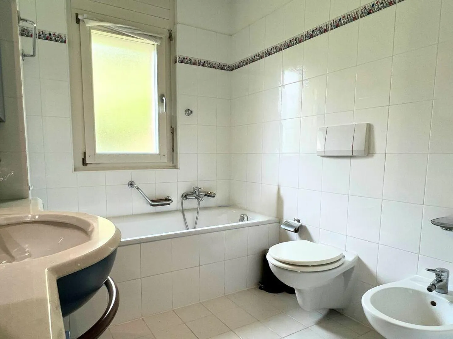 Moderne Einfamilienhaus mit Terrasse und privatem Garten - Foto 10 von 12