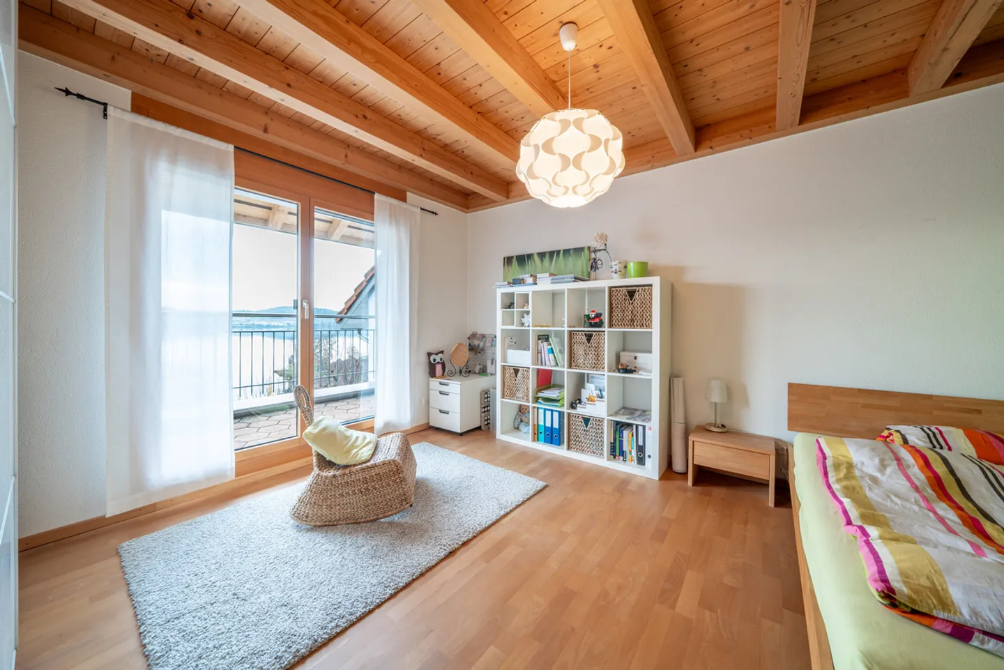 Incantevole casa unifamiliare con vista sul lago - Foto 6 di 10