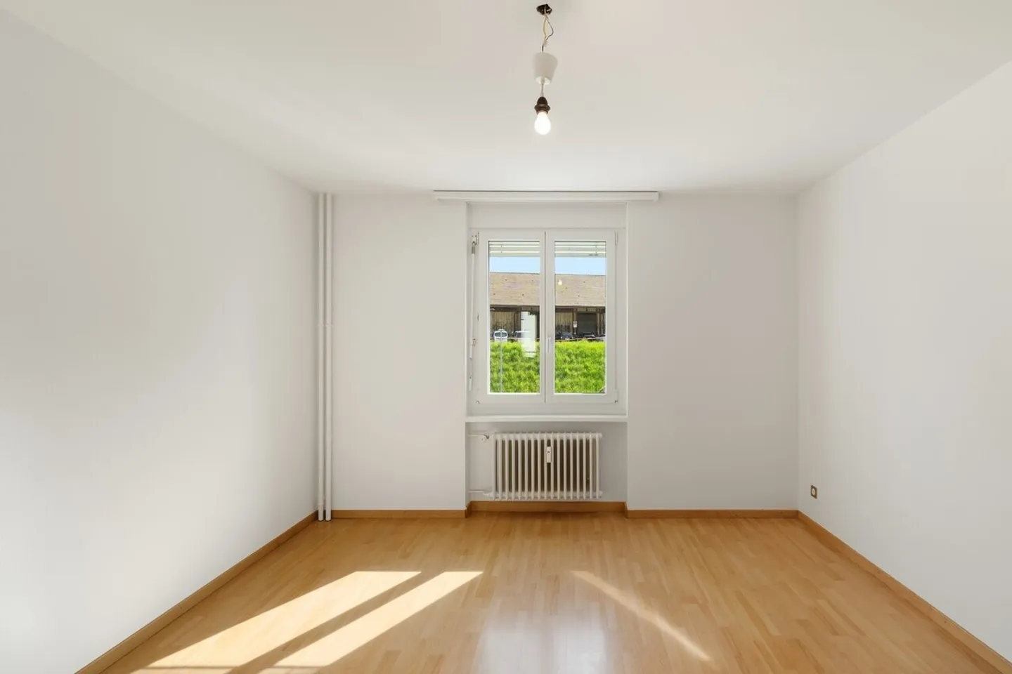 Appartement attrayant de 3,5 pièces avec balcon et ascenseur à Ostermundigen - Photo 5 sur 8