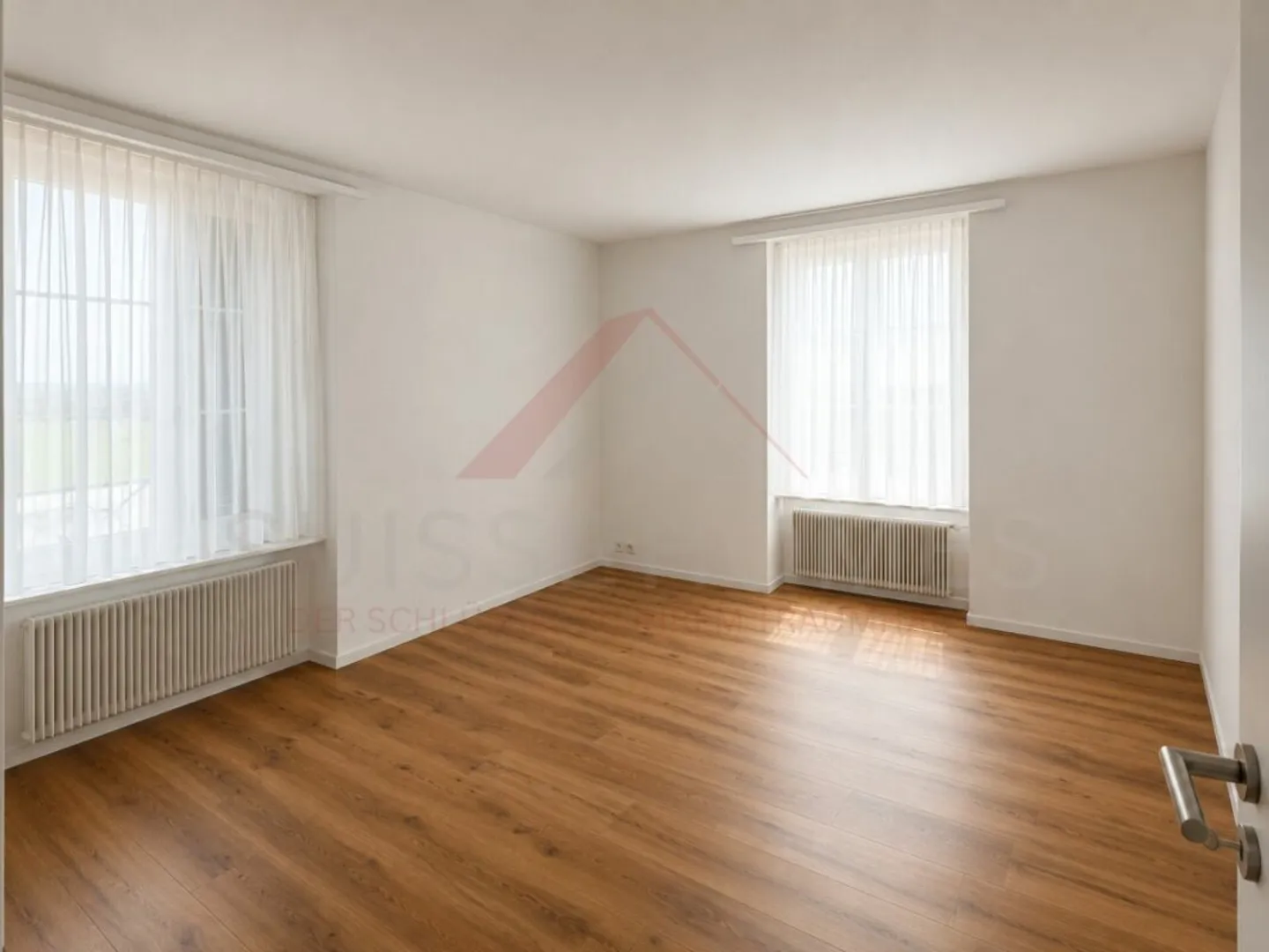Appartamento affascinante 3.5 locali con balcone - vivere curato in un ambiente tranquillo e soleggiato - Foto 2 di 8
