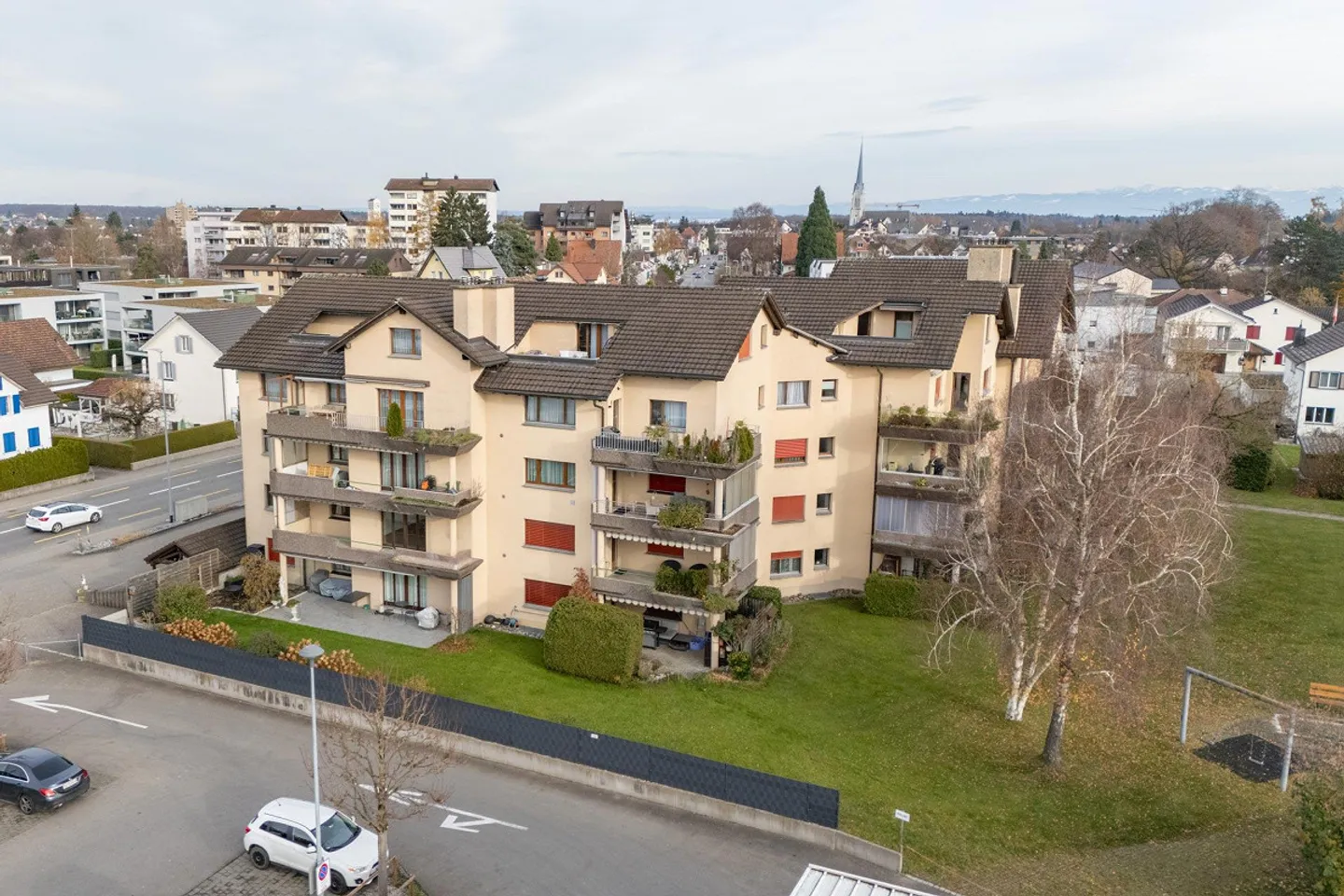 Apartment in a central location - Photo 2 of 12