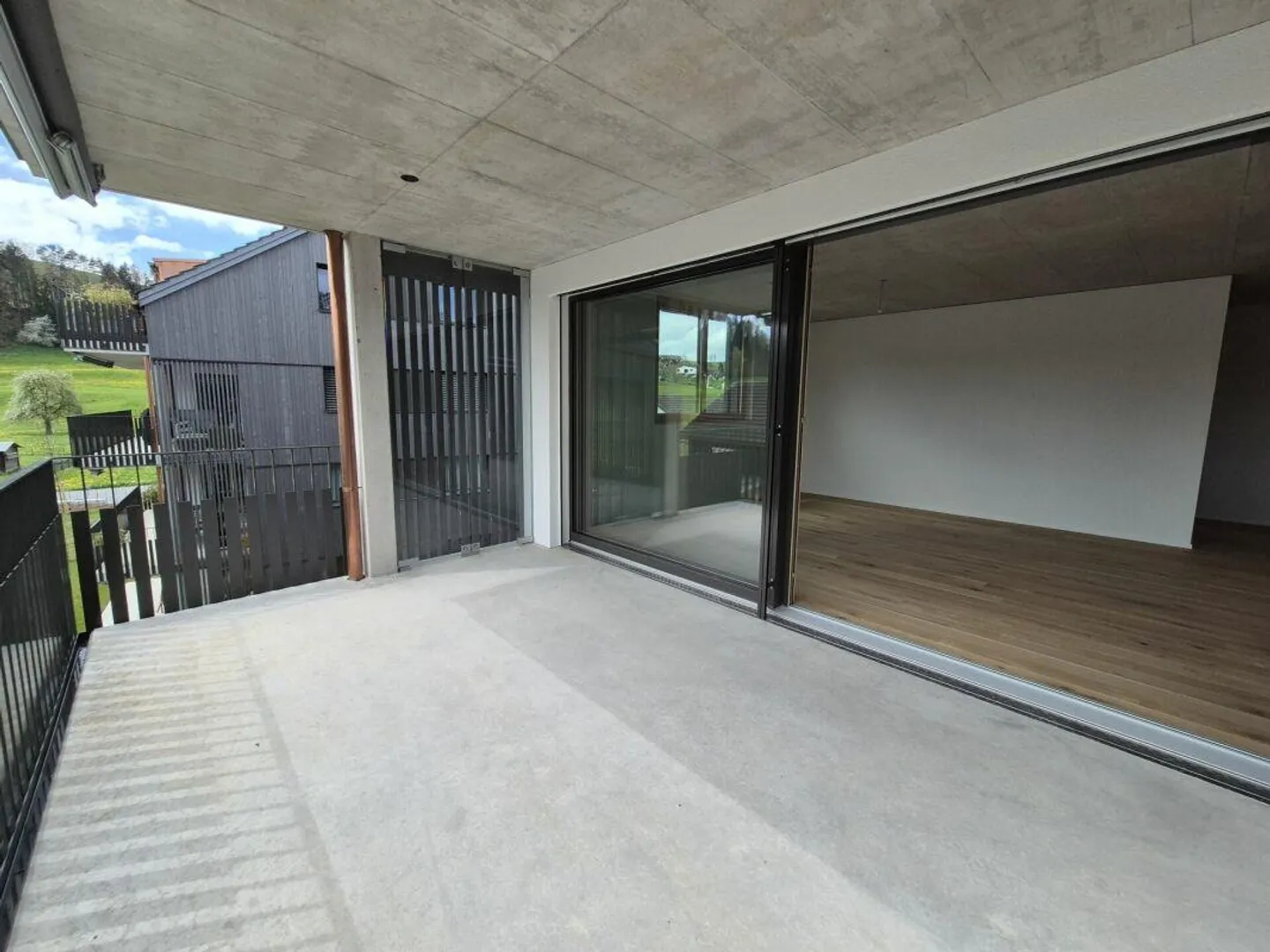 Neue 4.5 Zimmerwohnung mit Balkon - Foto 11 von 15
