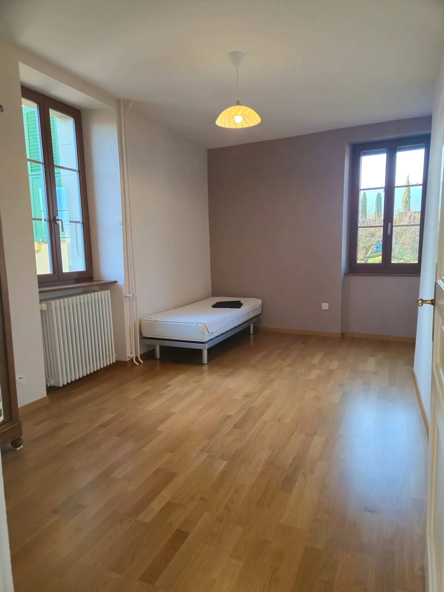 Village house with courtyard and terraces in Bourdigny - Photo 16 of 23