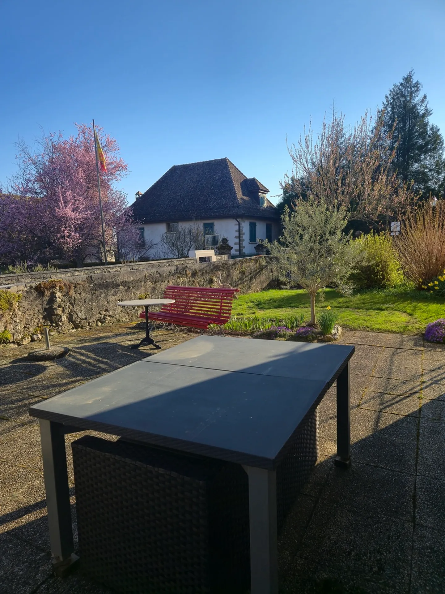 Village house with courtyard and terraces in Bourdigny - Photo 21 of 23