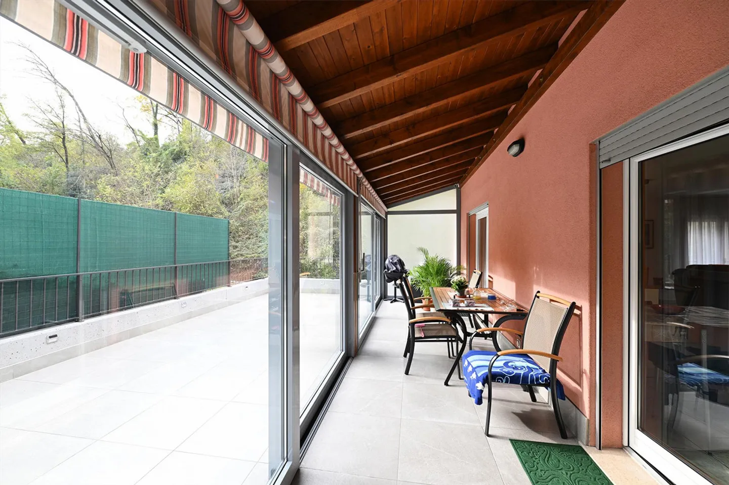 VENDESI CASA BIFAMILIARE GEMELLA CON TERRAZZA - Foto 10 di 16