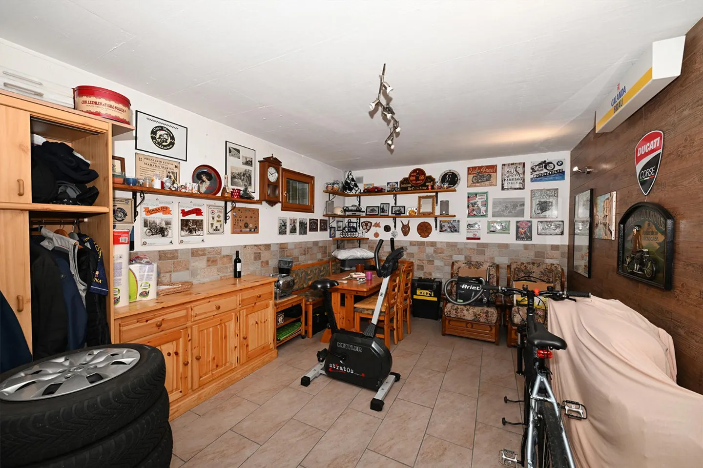 VENDESI CASA BIFAMILIARE GEMELLA CON TERRAZZA - Foto 11 di 16