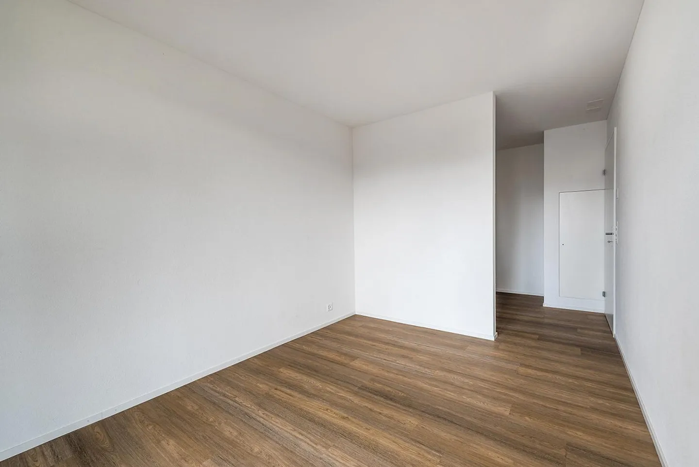 Appartement moderne de 2,5 pièces avec terrasse - Photo 8 sur 10