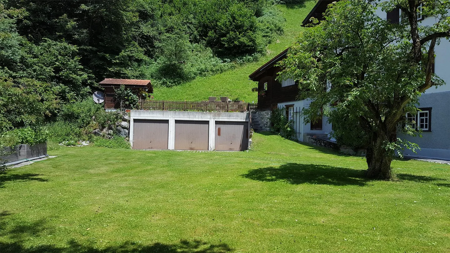Appartamento di 4 stanze vicino alla Madrisabahn - Foto 3 di 16