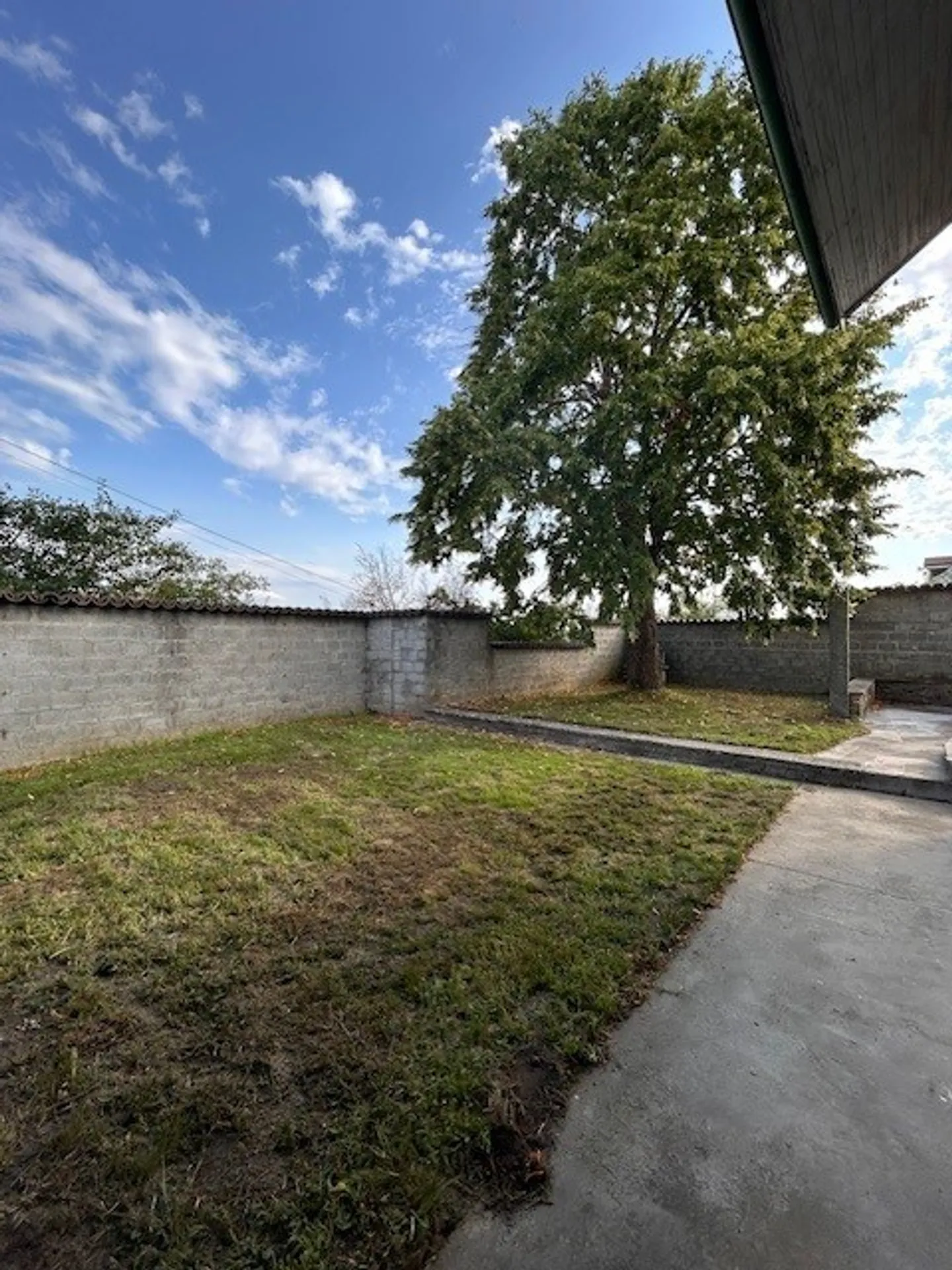 Charming duplex with 5.5 rooms - Photo 10 of 13