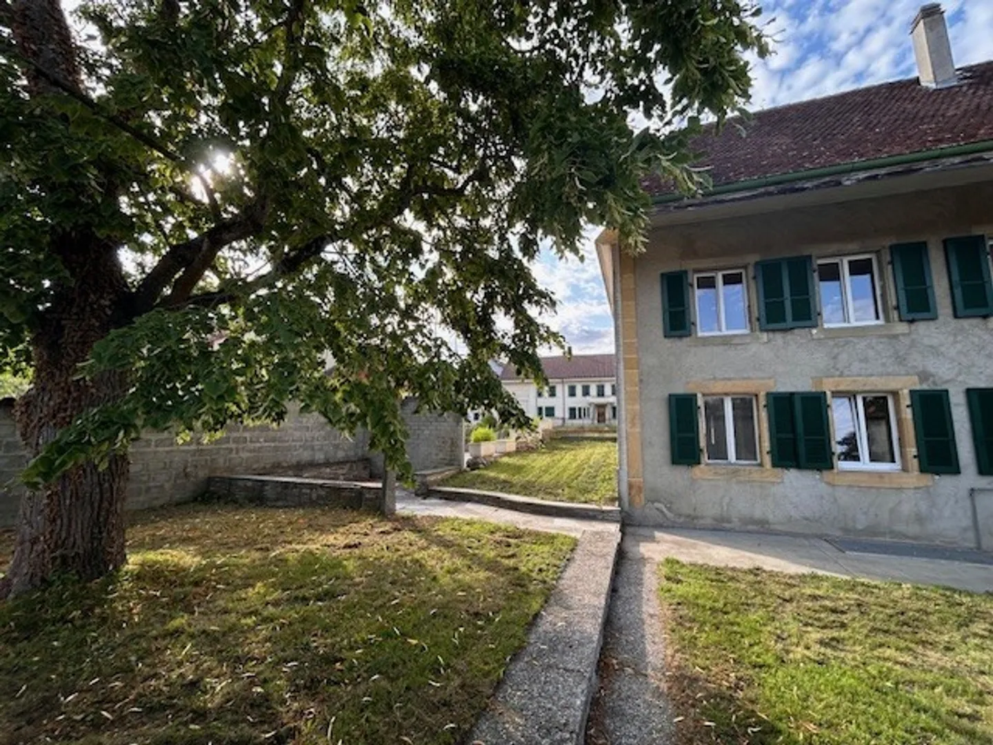 Charming duplex with 5.5 rooms - Photo 12 of 13