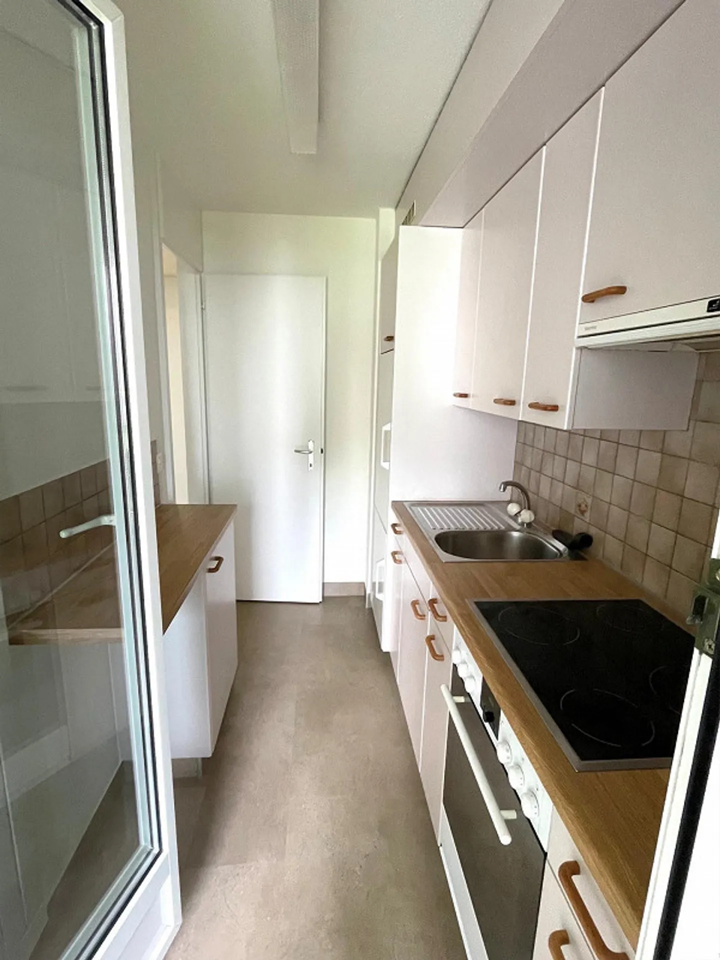 Appartamento 3.5 camere affascinante - Foto 3 di 9