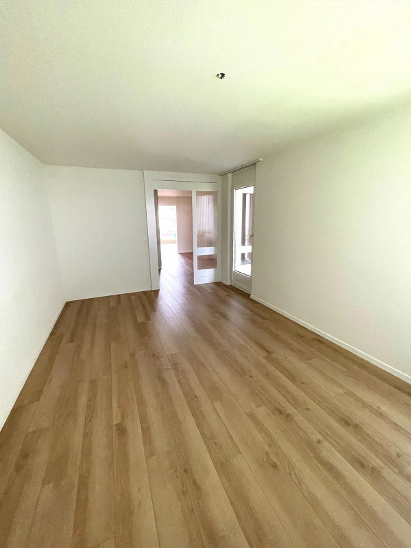 Appartamento 3.5 camere affascinante - Foto 5 di 9