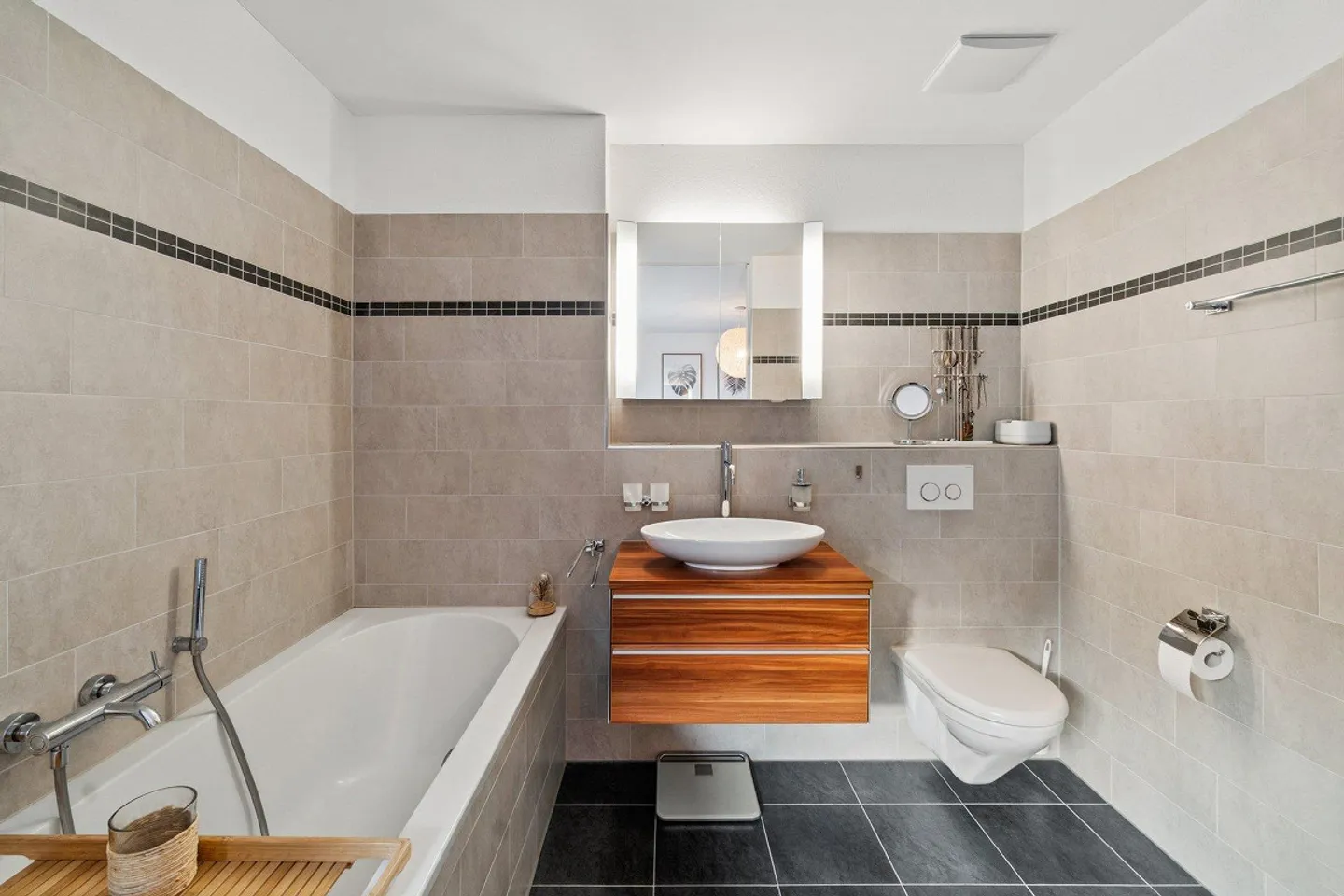 Maisonette élégante avec un espace de vie inondé de lumière - Photo 2 sur 4