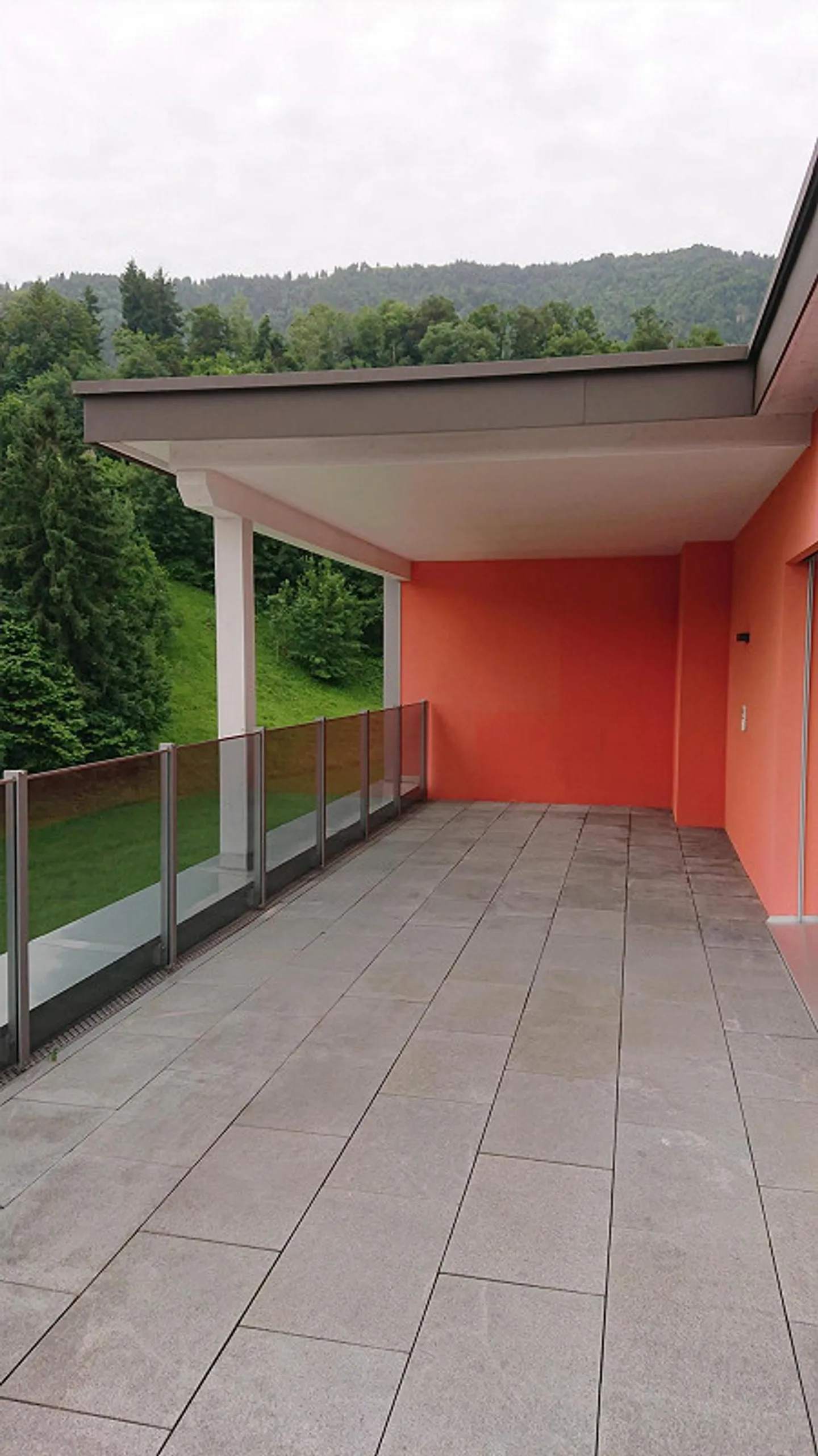 Emplacement de circulation optimal, attrayant, inondé de lumière - Photo 20 sur 22