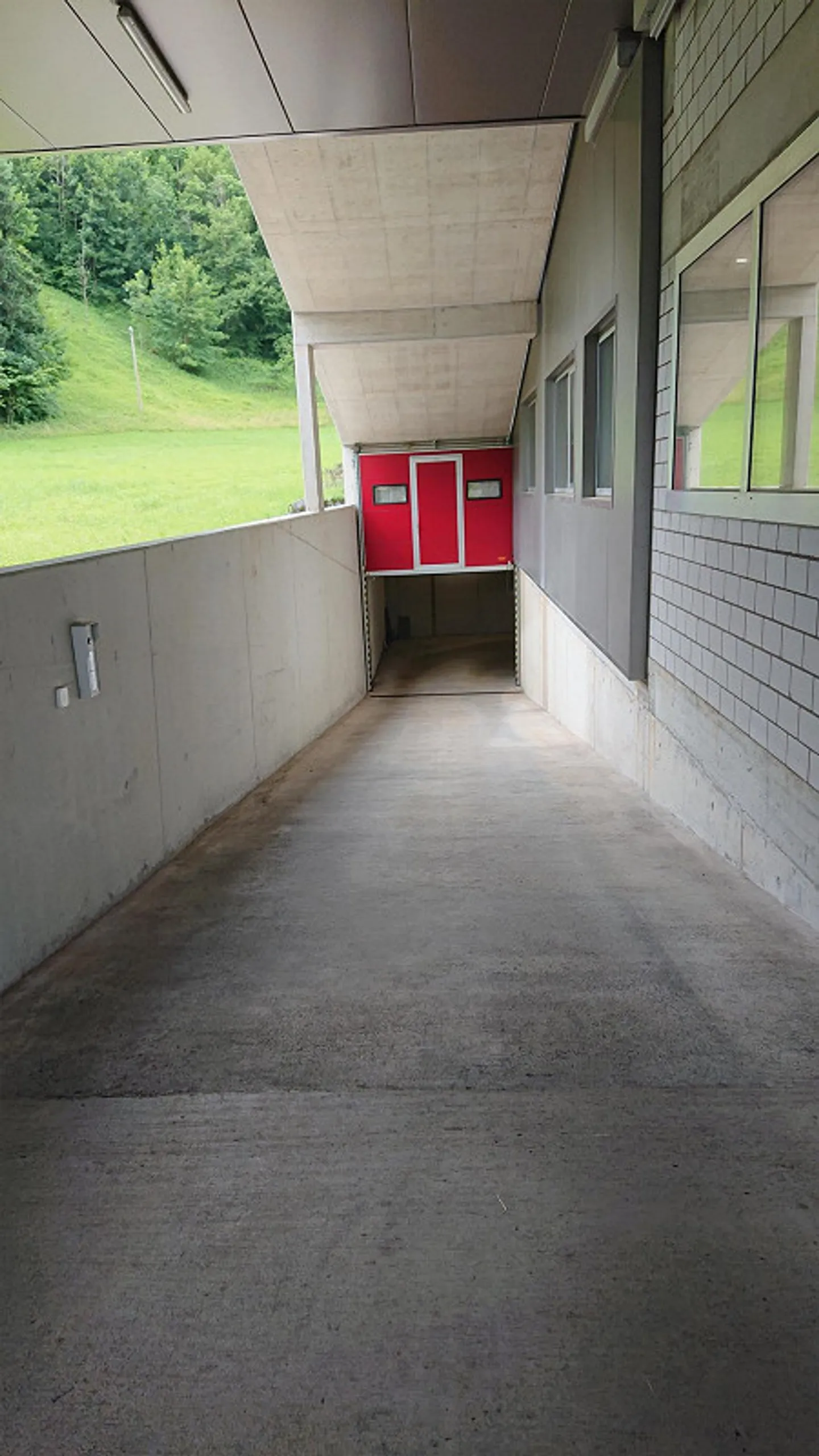 Emplacement de circulation optimal, attrayant, inondé de lumière - Photo 22 sur 22