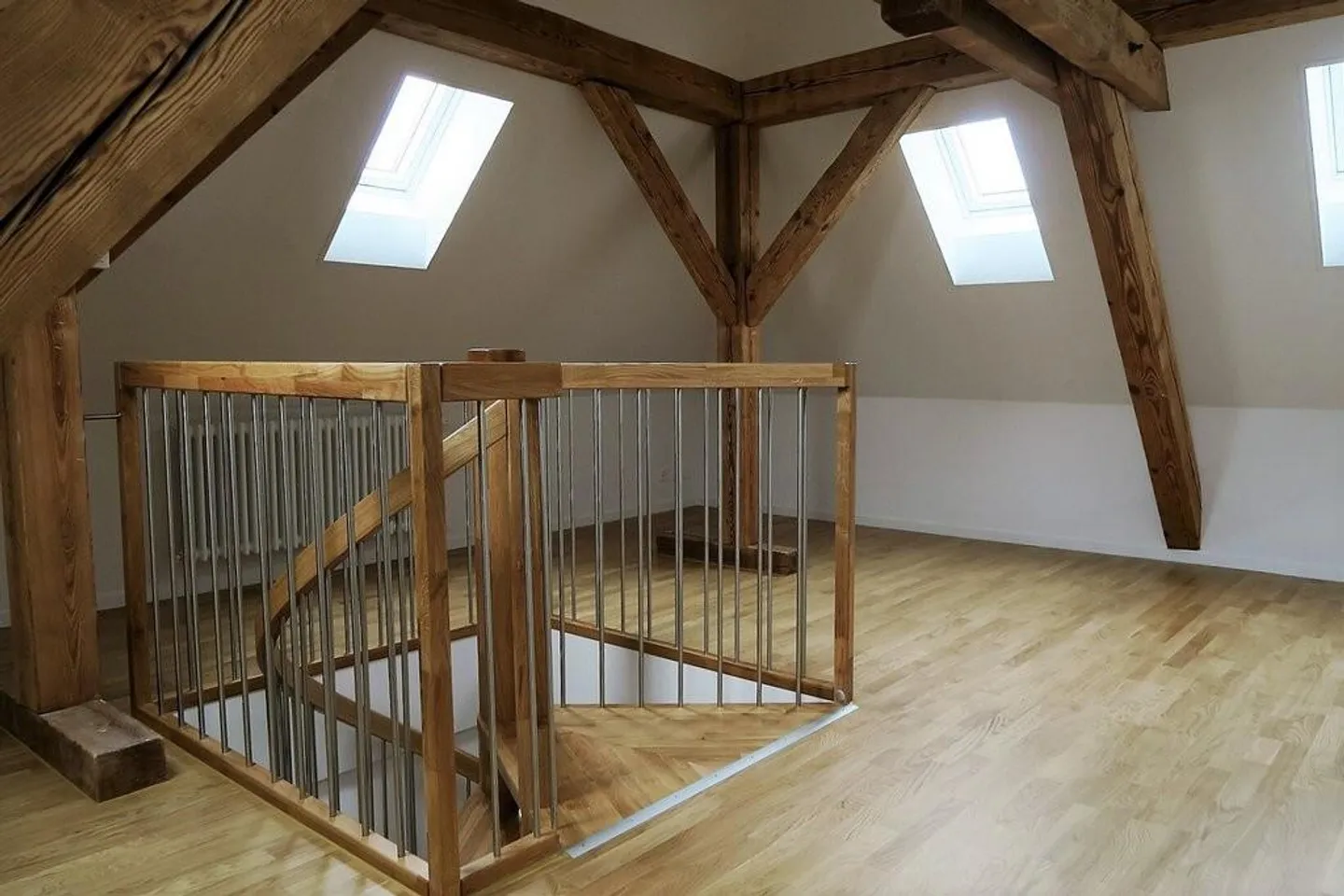 Appartamento attico originale e moderno con sala galleria - Foto 10 di 12