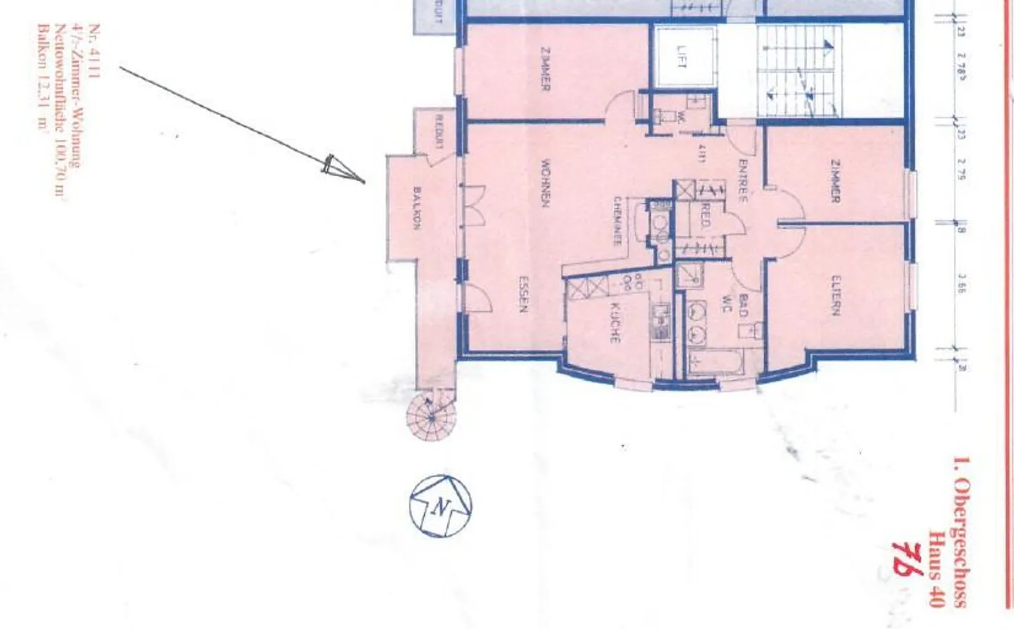 Luminoso appartamento di 4,5 stanze con area giardino e posto auto - Foto 13 di 13