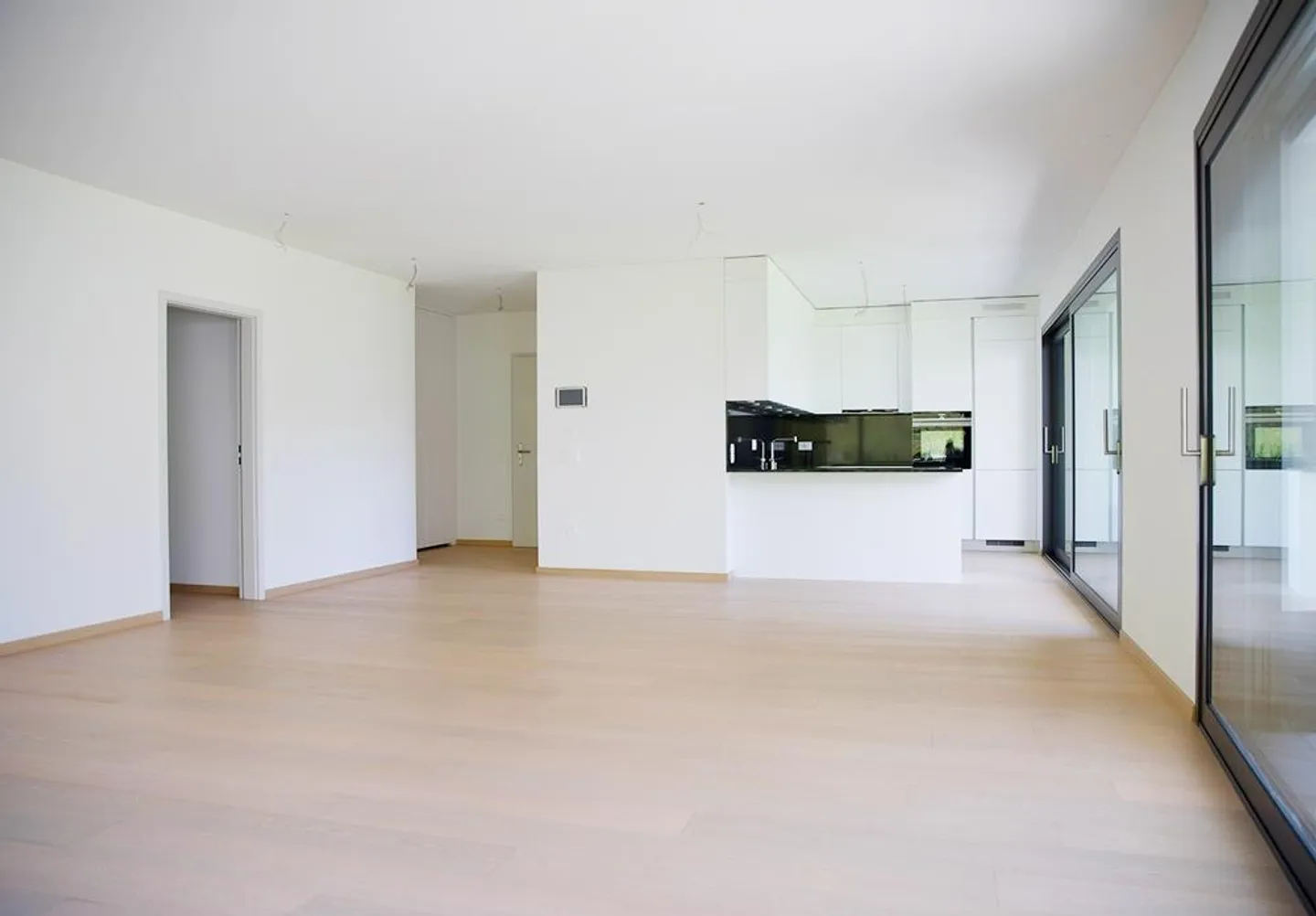 Montagnola, geräumige und moderne 4.5-Zimmer-Wohnung mit privatem Garten - Foto 3 von 20