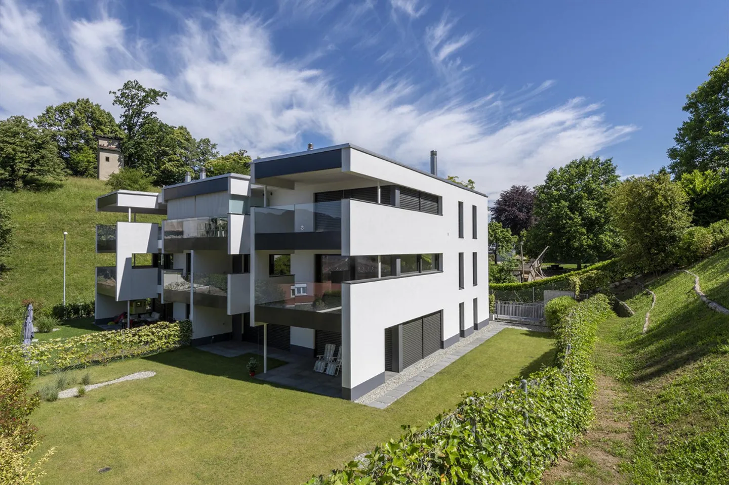 Montagnola, geräumige und moderne 4.5-Zimmer-Wohnung mit privatem Garten - Foto 11 von 20