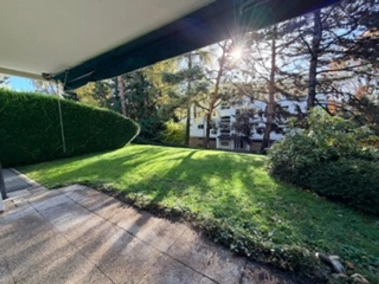 Geräumige 4,5 Zimmer mit Terrasse in St-Sulpice - Foto 1 von 11